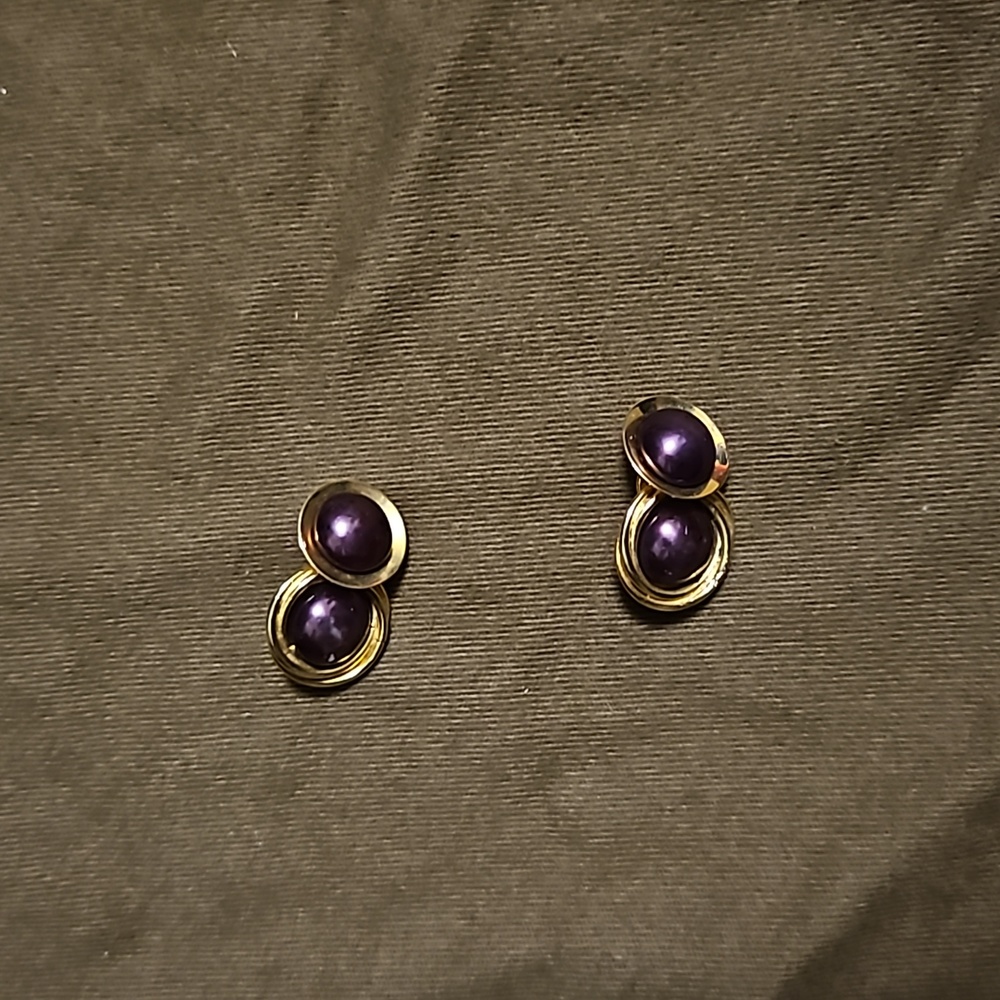 Cufflinks vintage purple